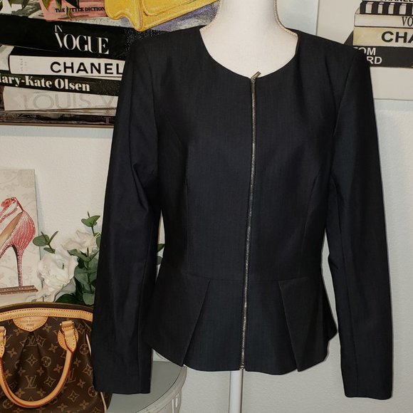 Calvin Klein Jackets & Blazers - ** PRICE FIRM ** Calvin Klein Gray Blazer